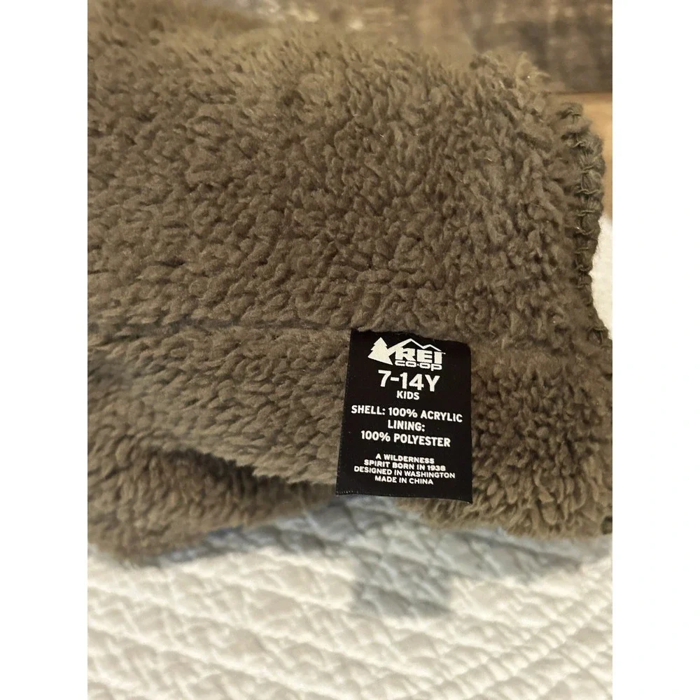 REI Co-op Beanie‎ Hat Girls One Size Brown Blue Pom Knit Fleece Lined Winter